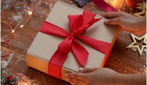 Что подарить учителю на Новый год